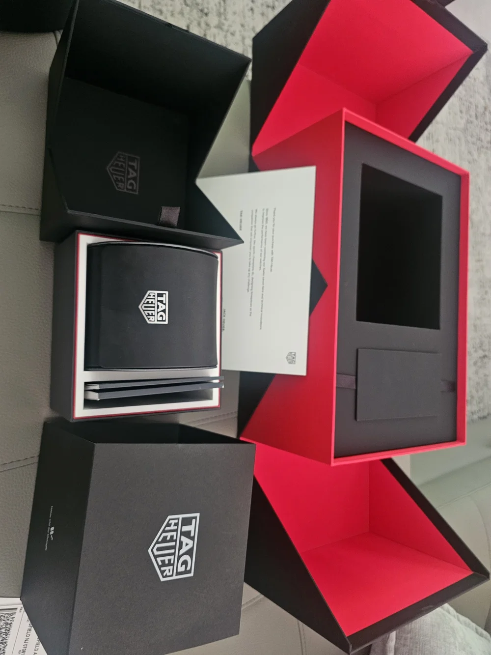 TAG Heuer Connected Smartwatch Black/Silver With Exclusive Special Edition Box